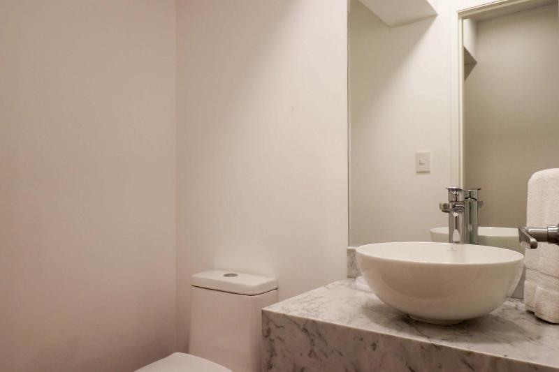 Spacious & Elegant 2BR w Terrace in Miraflores - image 6