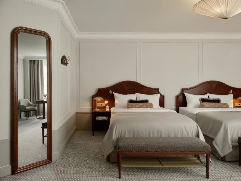 Twin Room image 1