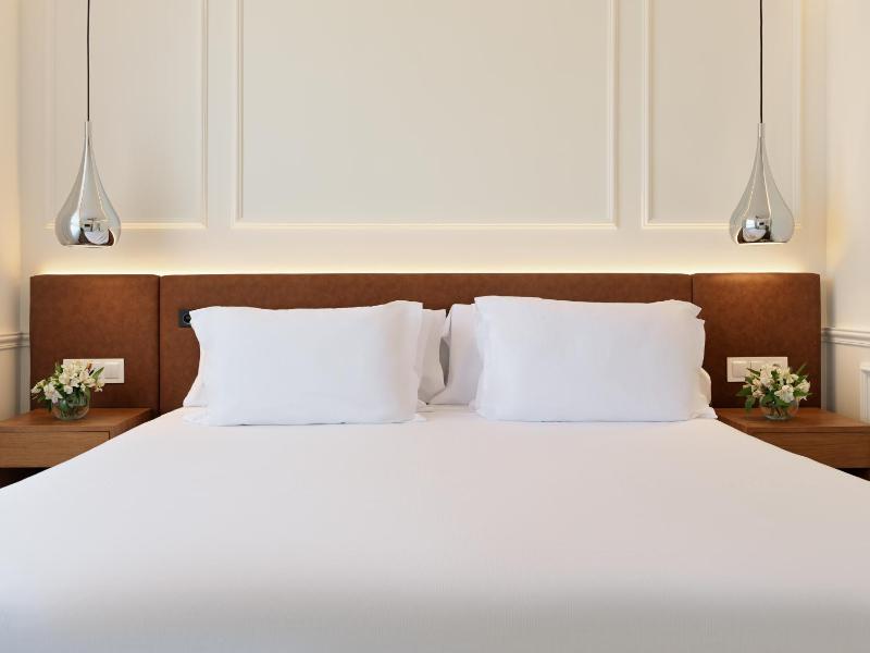 One-Bedroom Suite (3 Adults) image 2