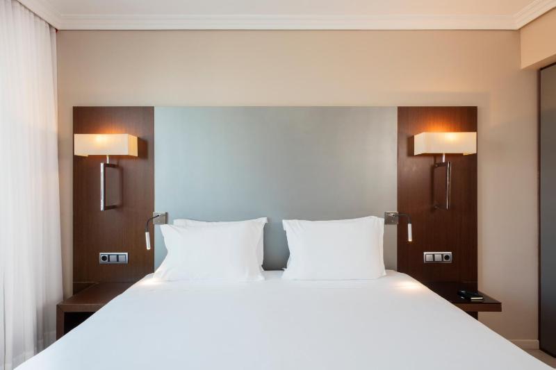 Classic Double or Twin Room image 1