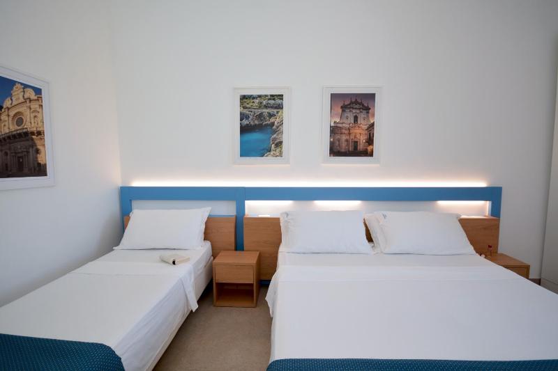Standard Triple Room image 1
