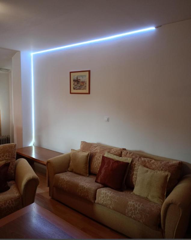 Mountain Paradise 1 - 1 Bedroom South facing balcony - 300mbps Wi-fi - image 8