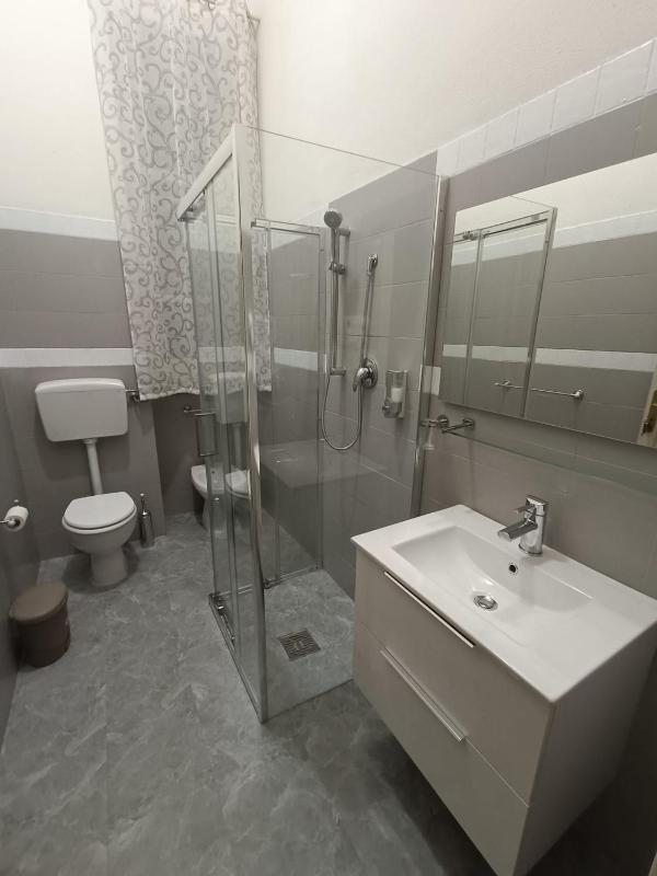 DayBreak B&B - image 4