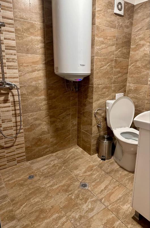 Economy Twin Room image 2