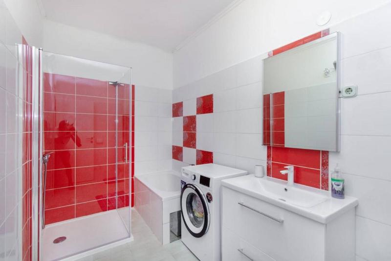 Two-Bedroom Apartment with Terrace image 4