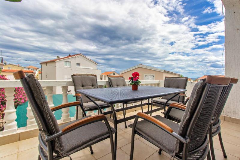 Two-Bedroom Apartment with Balcony image 2