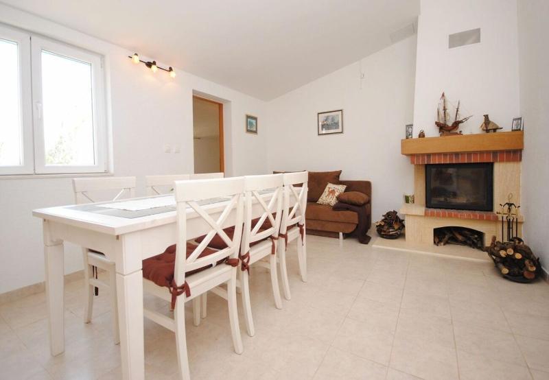 House Mare - image 27