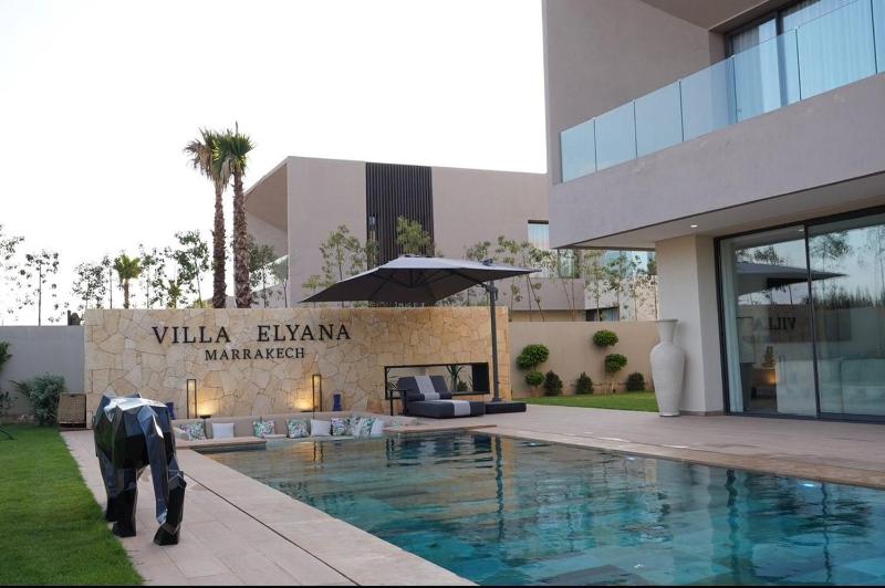 Marrakech Oasis Retreat - 5-Bedroom Villa with Private Pool - image 5