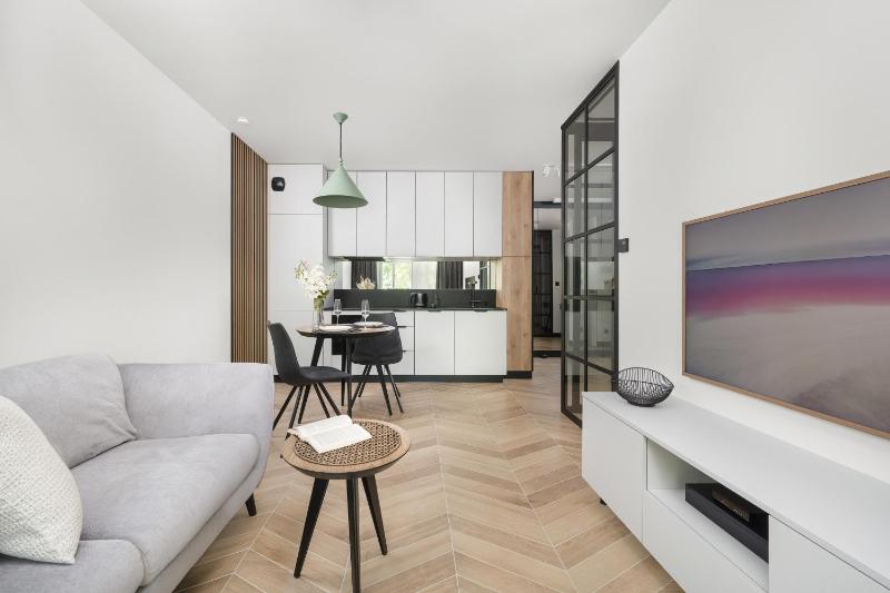 Nowoczesny Apartament z Klimatyzacją i Parkingiem by Renters Prestige - image 2