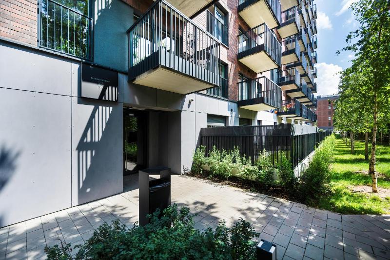 Nowoczesny Apartament z Klimatyzacją i Parkingiem by Renters Prestige - image 16