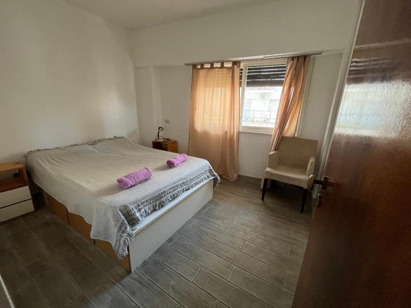 Hermoso departamento de 70 metros con balcon - image 8