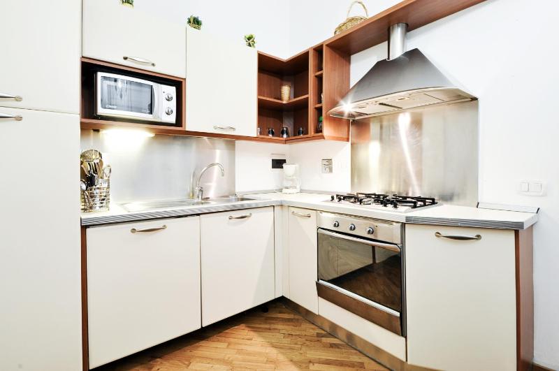 One-Bedroom Apartment image 1