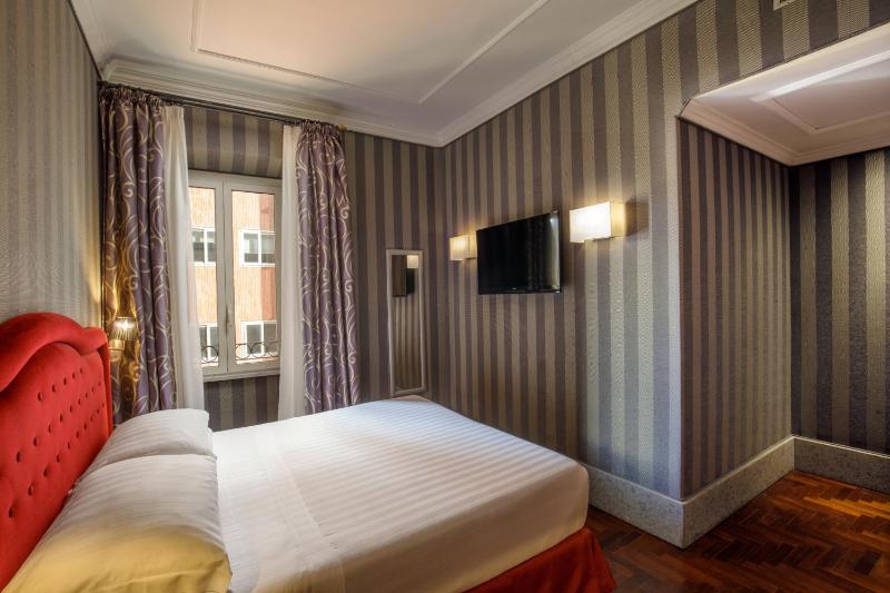 Standard Single Room image 1