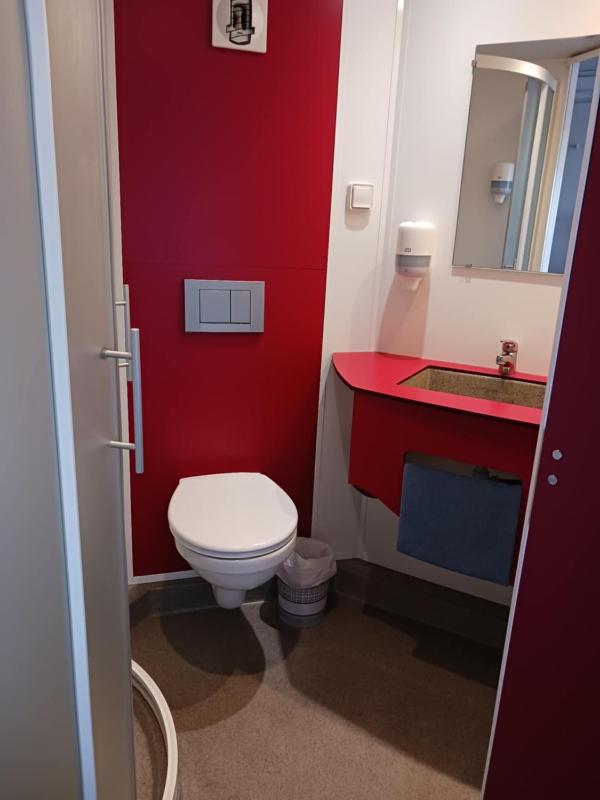 Double Room image 1