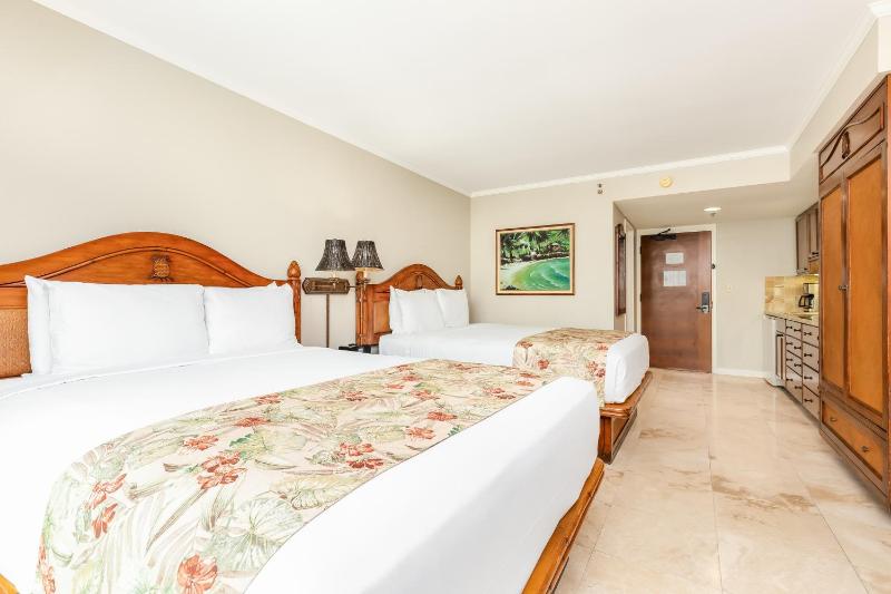City View Studio Suite with Two Queen Beds and Kitchenette image 1