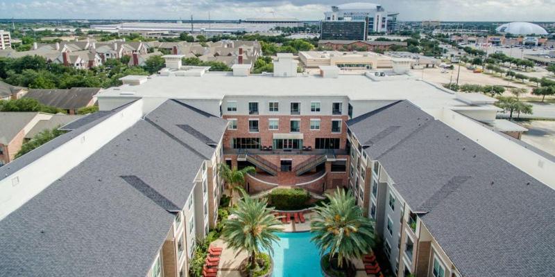 Gorgeous Furnished Apartments near Texas Medical Center & NRG Stadium - image 33