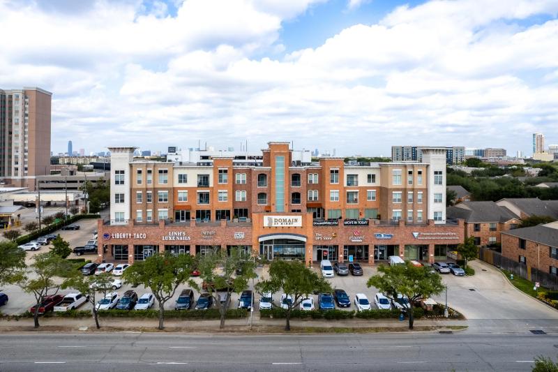 Gorgeous Furnished Apartments near Texas Medical Center & NRG Stadium - image 10