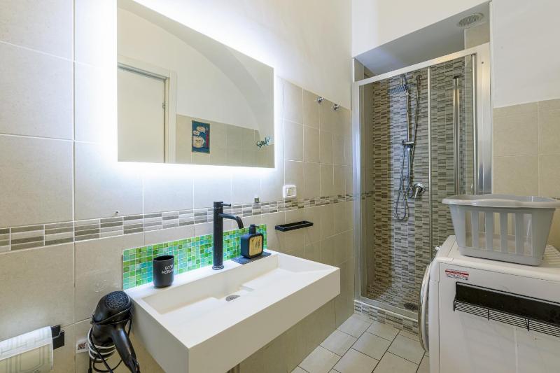 Home4Apartment 2 Salerno cathedral area - image 5