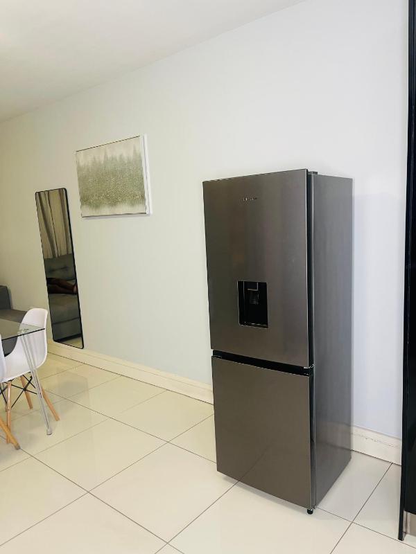 Windhoek Cozy stay - image 7