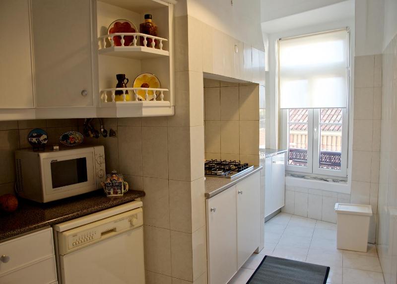Chiado Lisbon Apartment - image 14