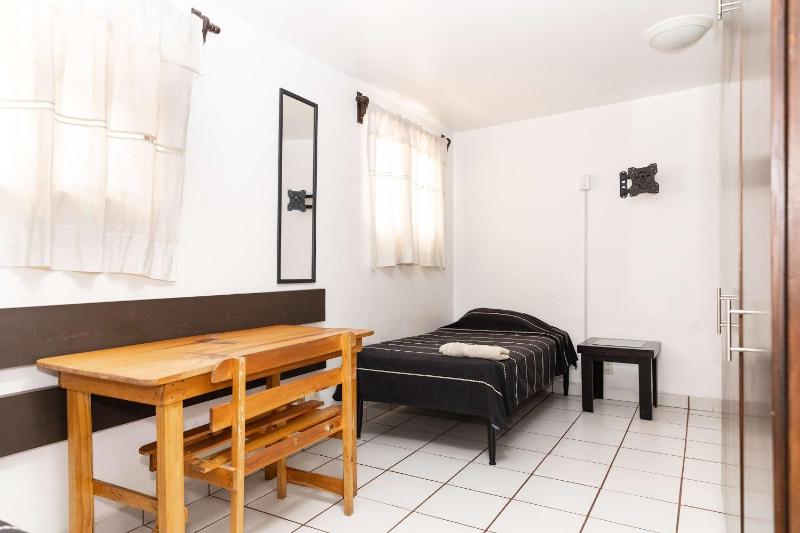 Bohemian Apartment in Oaxaca with 2 Bedrooms - image 13