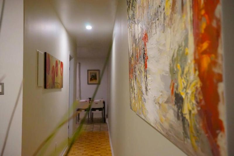 updated and cozy 2 bedroom unit fully furnished downtown 32 days minimum - image 11