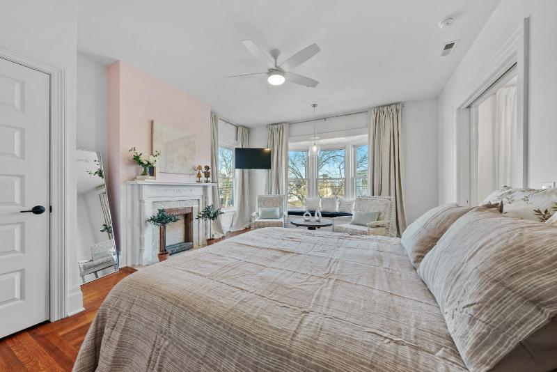 Superior Suite image 4