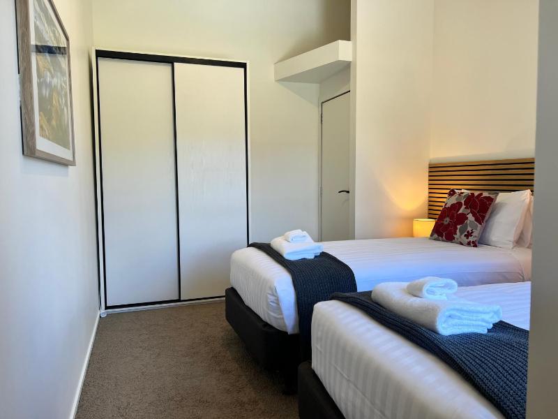 acomo at Clutha - stunning views pool & gym access - image 20