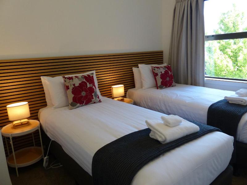 acomo at Clutha - stunning views pool & gym access - image 32