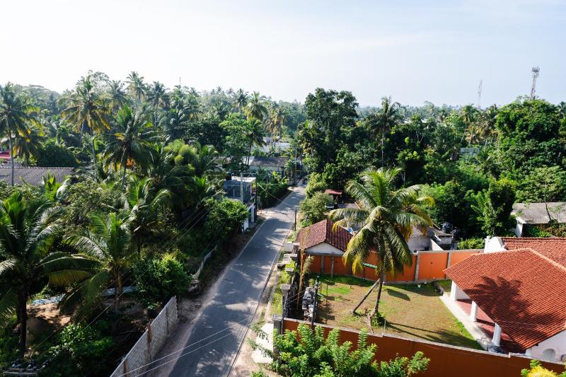 Luminara Sky Lounge with Pool near Ahangama Beach - image 7