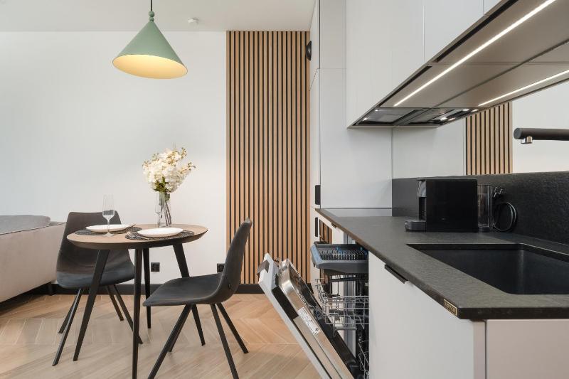 Nowoczesny Apartament z Klimatyzacją i Parkingiem by Renters Prestige - image 15