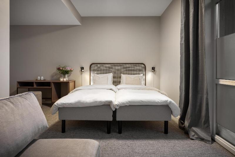 First Hotel Skansen - image 6