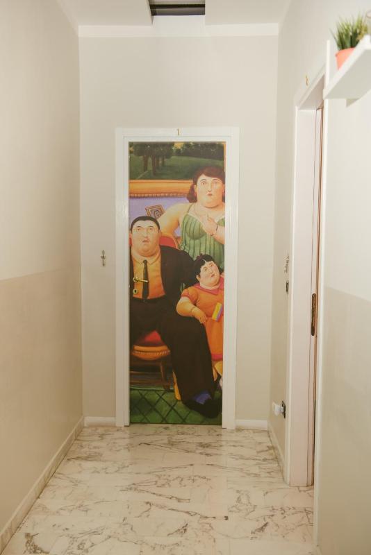 Two Connecting Double Rooms image 1