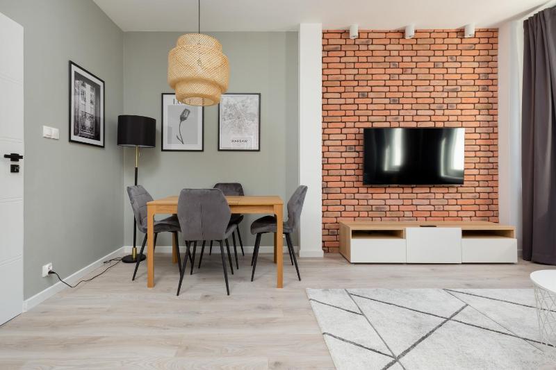 Central Apartment Emilii Plater by Noclegi Renters - image 10