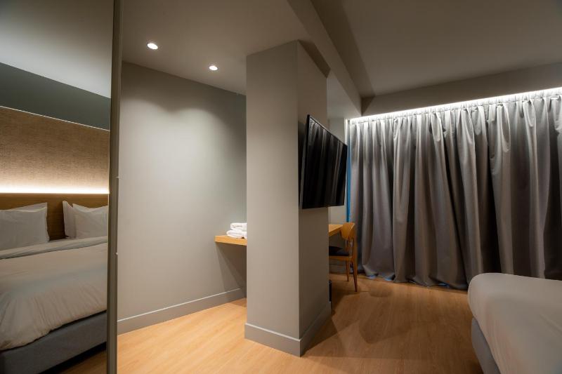 Magnes Hotel - image 15