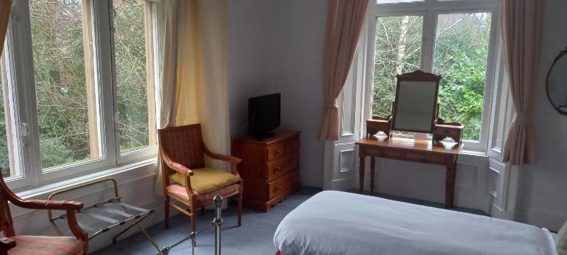 One-Bedroom Apartment (3 Adults) image 1