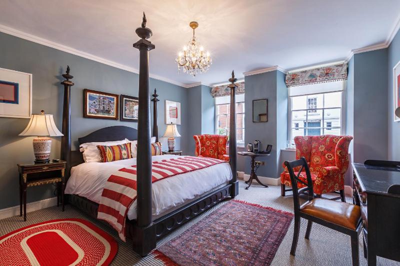 Deluxe Double Room - Ground Floor image 3