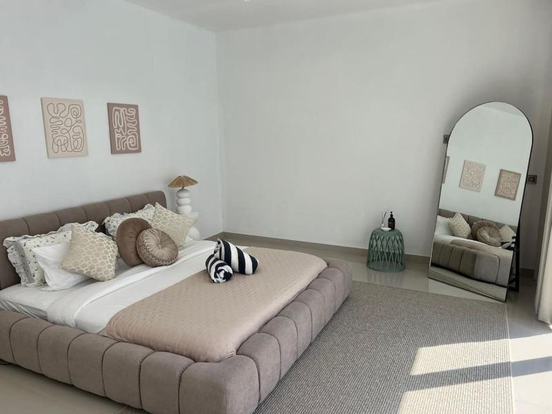 Nomadic LUX villa - image 17