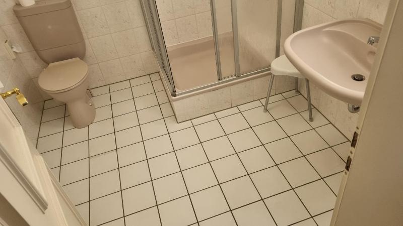 Standard Single Room image 4