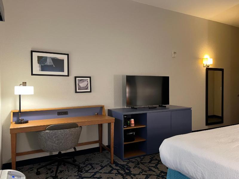 Double Room - Disability Access image 2