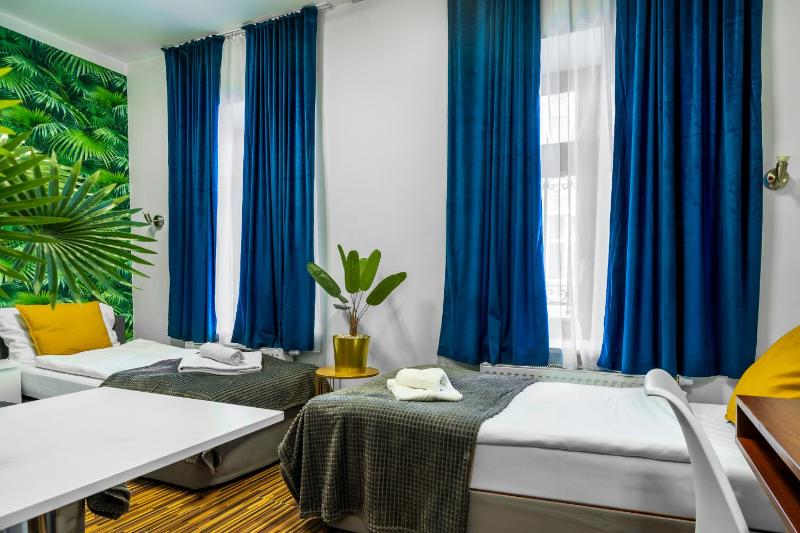 Triple Room image 3