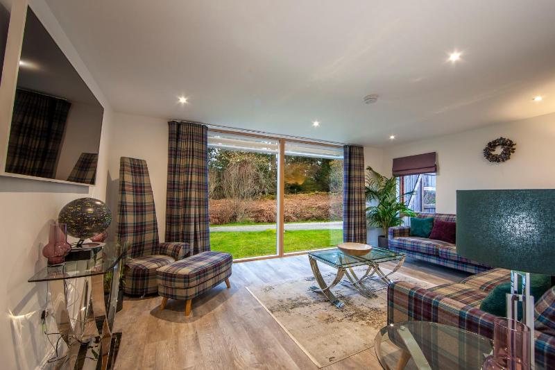 Double Room with Sea View image 4