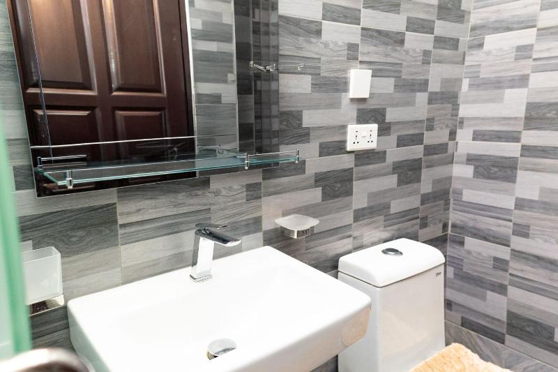 Firnic Luxurious Private Hotel - image 14