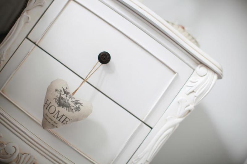 Luxury King Room image 4