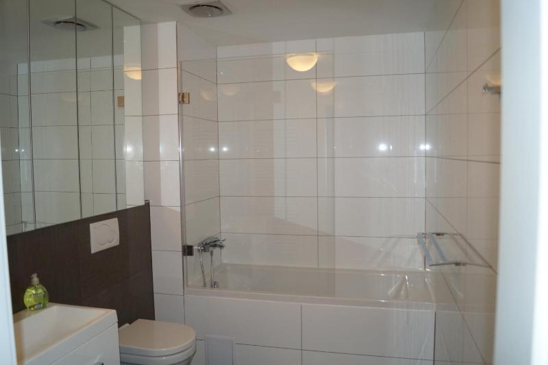 One-Bedroom Apartment with Balcony image 4