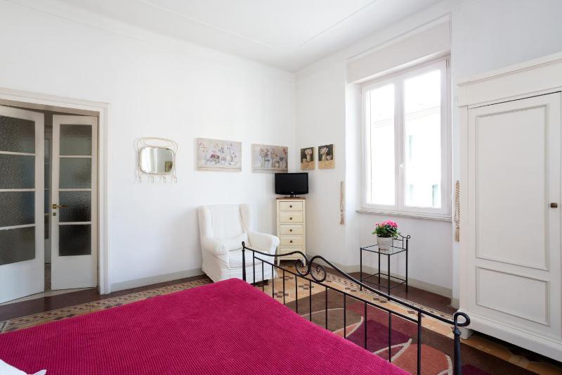 Two-Bedroom Apartment - Via San Gerolamo Miani 1 image 4