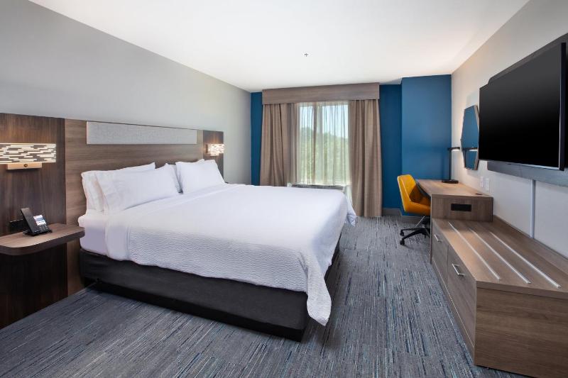 King Suite image 2