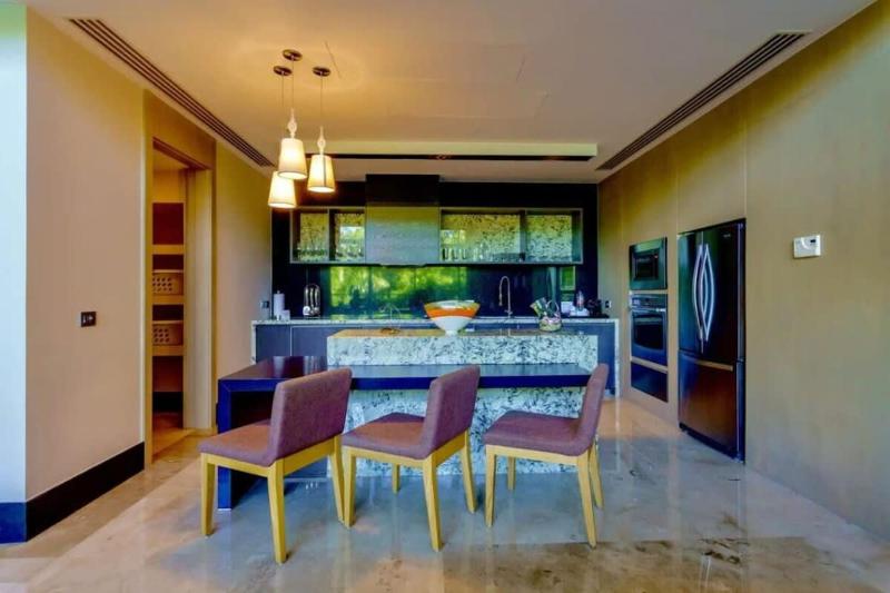 4BD Grand Luxxe Riviera Maya Pool Resort - image 3