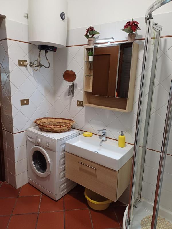 Studio Apartment image 4