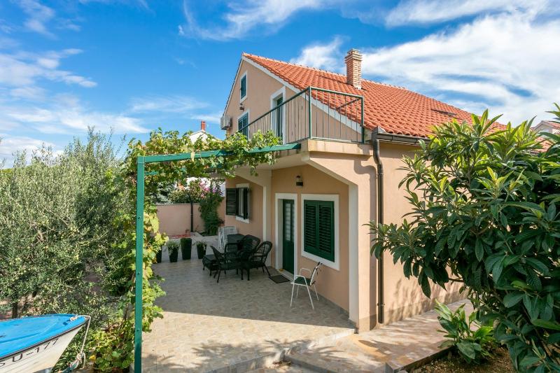 Apartments by the sea Mirca Brac - 2854 - image 24